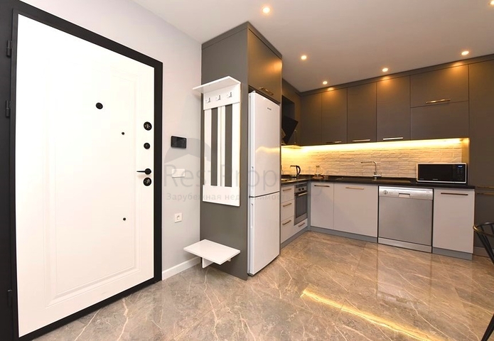 1+1 in the very center of Alanya