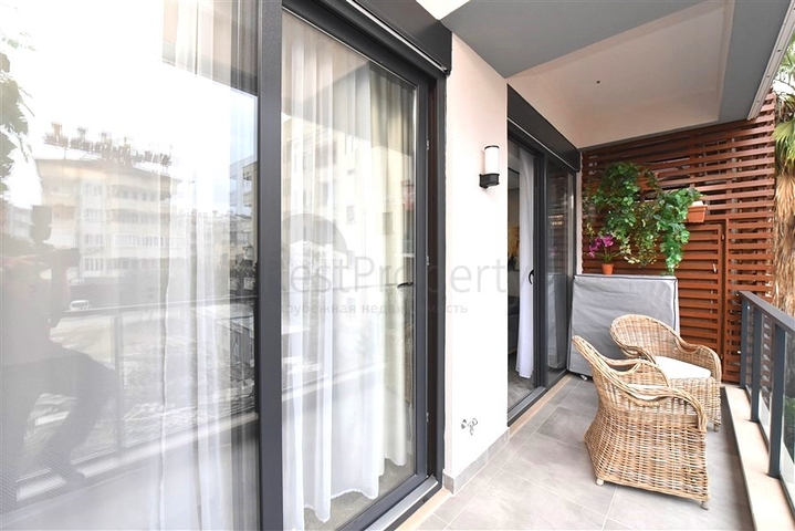 1+1 in the very center of Alanya