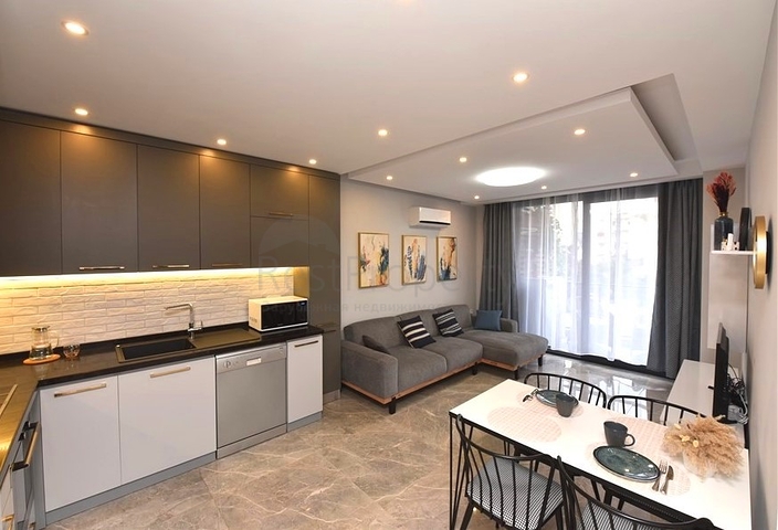 1+1 in the very center of Alanya