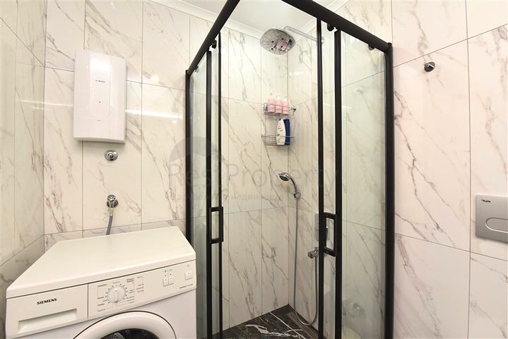 1+1 in the very center of Alanya