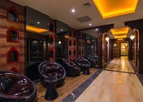 2+1 apartment in a top complex in the center of Alanya