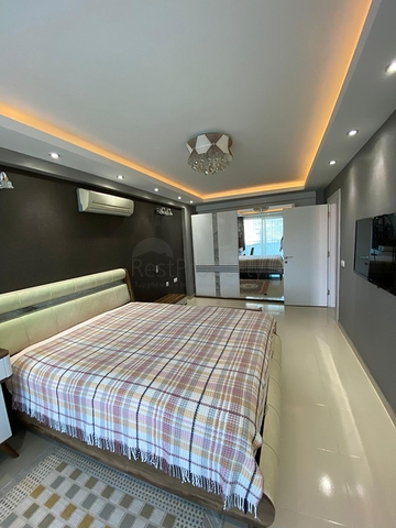 Three-bedroom penthouse in a residential complex with infrastructure