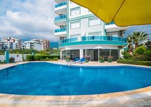 Three-bedroom penthouse in a residential complex with infrastructure