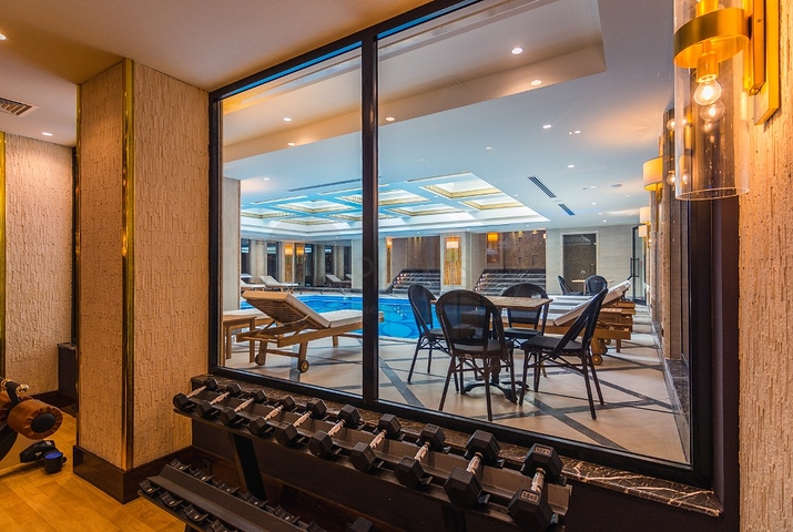 2+1 in the premium complex