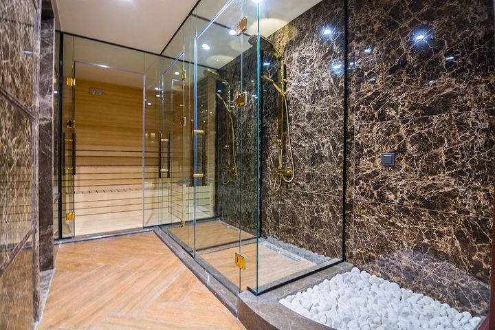 2+1 in the premium complex