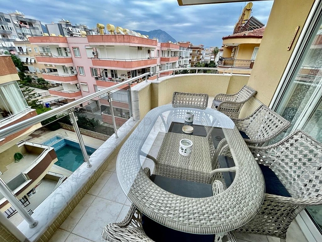 Large penthouse in Oba near the sea  