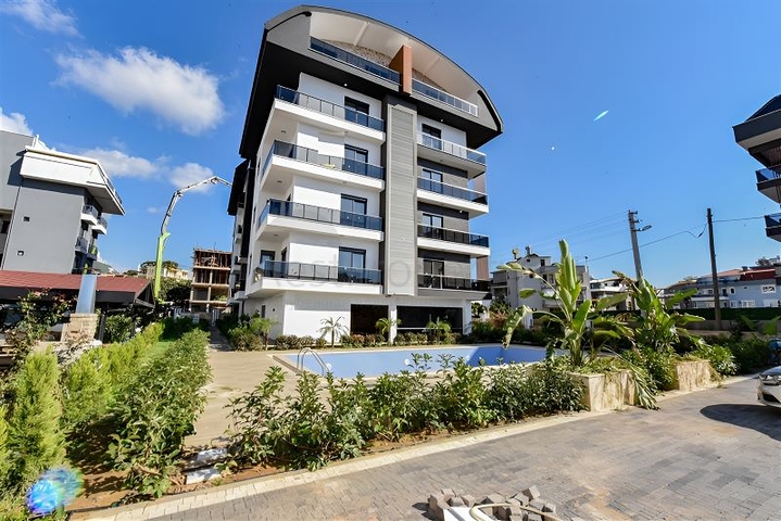 1+1 apartment in Oba area at an attractive price 