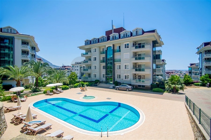 7+1 apartment with separate kitchen in Jikjili district