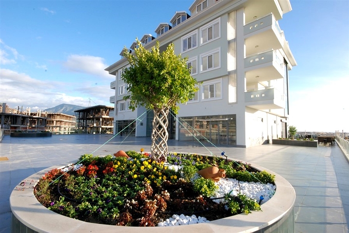 7+1 apartment with separate kitchen in Jikjili district