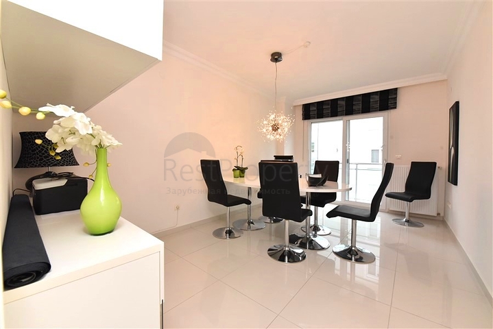 7+1 apartment with separate kitchen in Jikjili district