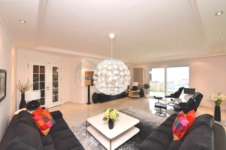 7+1 apartment with separate kitchen in Jikjili district