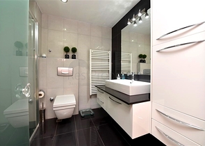 7+1 apartment with separate kitchen in Jikjili district