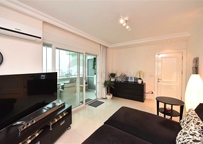 7+1 apartment with separate kitchen in Jikjili district