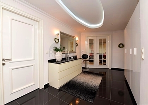 7+1 apartment with separate kitchen in Jikjili district