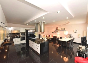 7+1 apartment with separate kitchen in Jikjili district