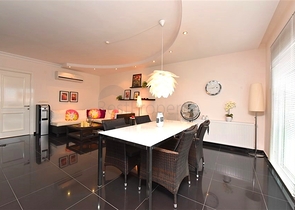 7+1 apartment with separate kitchen in Jikjili district