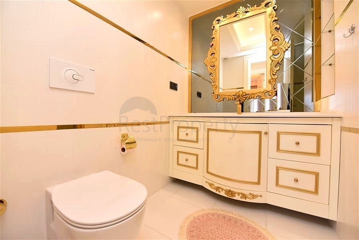 Luxury apartment from the owner in a premium level 2+1 complex