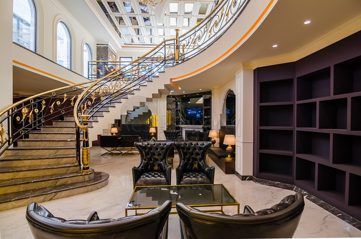 Luxury apartment from the owner in a premium level 2+1 complex