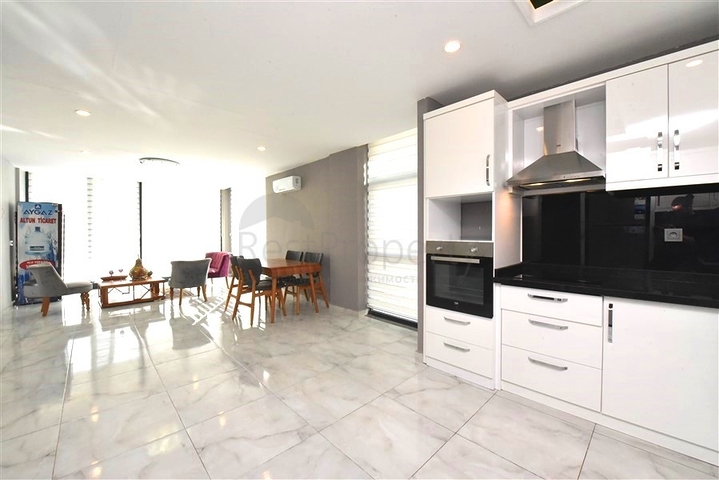 5+1 villa with stunning views of Alanya