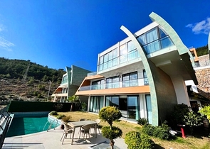 5+1 villa with stunning views of Alanya