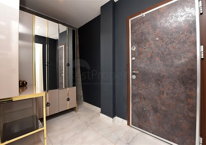 Three-storey 5+1 villa in the very center of Alanya