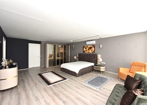 Three-storey 5+1 villa in the very center of Alanya