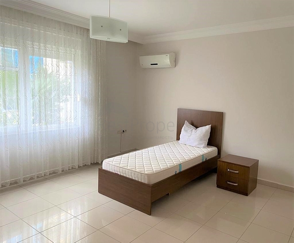 Spacious 3+1 apartment in Mahmutlar