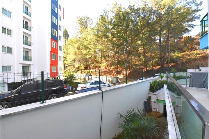 1+1 Apartment in Avsallar district