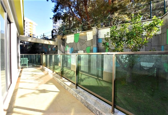 1+1 Apartment in Avsallar district