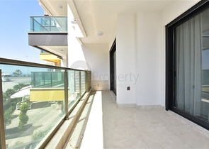 1+1 apartment with sea view in a premium complex