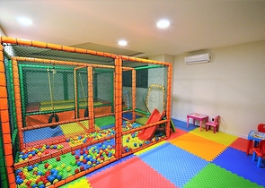 1+1 apartment with sea view in a premium complex