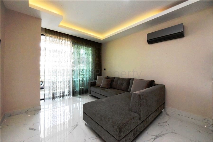 1+1 apartment in Mahmutlar 300 m from the sea