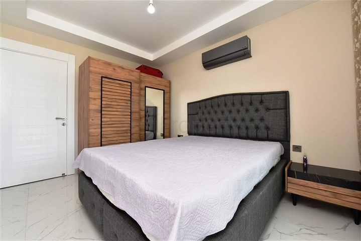 1+1 apartment in Mahmutlar 300 m from the sea