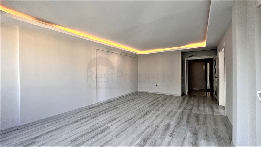 2+1 penthouse in the center of Mahmutlar with mountain view 