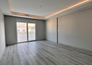 2+1 penthouse in the center of Mahmutlar with mountain view 