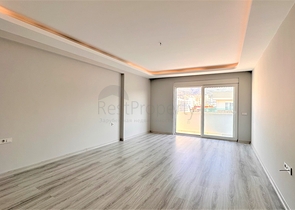 2+1 penthouse in the center of Mahmutlar with mountain view 