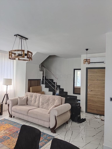 Duplex 2+1 in Both rooms