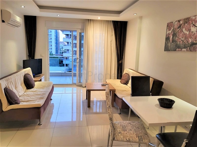 Spacious 1+1 apartment in the central area of Alanya – Cikcilli