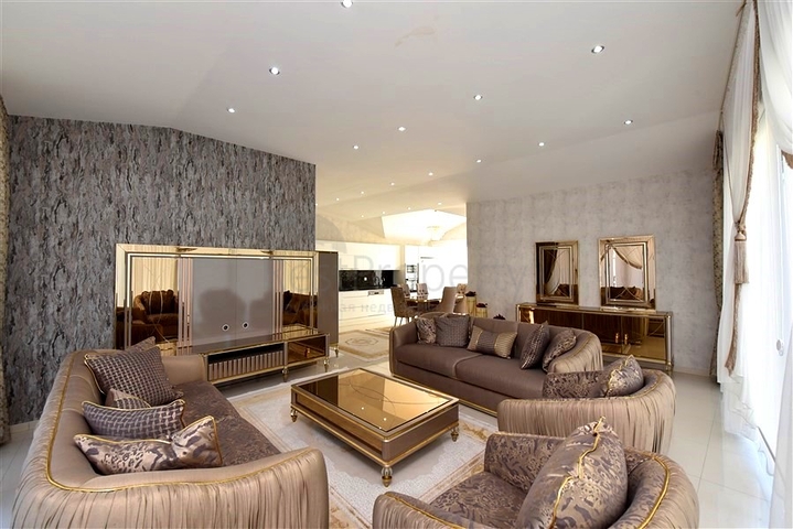 Spacious duplex 2+1 in Kestel district