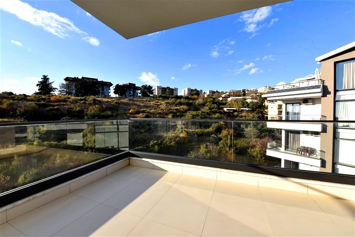 Spacious duplex 2+1 in Kestel district