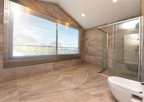 Two-bedroom apartment with designer furniture in Kestel district