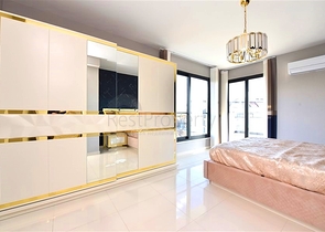 Two-bedroom apartment with designer furniture in Kestel district