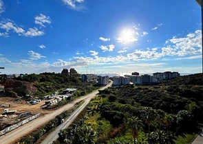 Two-bedroom apartment with designer furniture in Kestel district