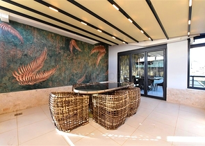 Two-bedroom apartment with designer furniture in Kestel district