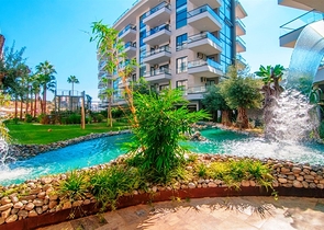 Two-bedroom apartment with designer furniture in Kestel district