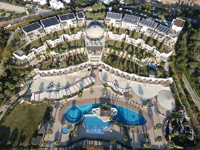 Luxury Residences on the first coastline