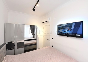 One-bedroom furnished apartment in a complex in a pine forest