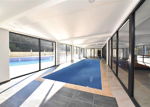 One-bedroom furnished apartment in a complex in a pine forest