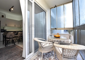 One-bedroom furnished apartment in a complex in a pine forest