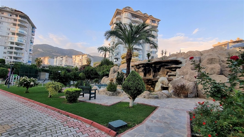 Spacious 2+1 apartment in Cikcilli district